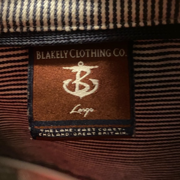 Blakeley’s Slim Fit Button Up - Picture 2 of 2